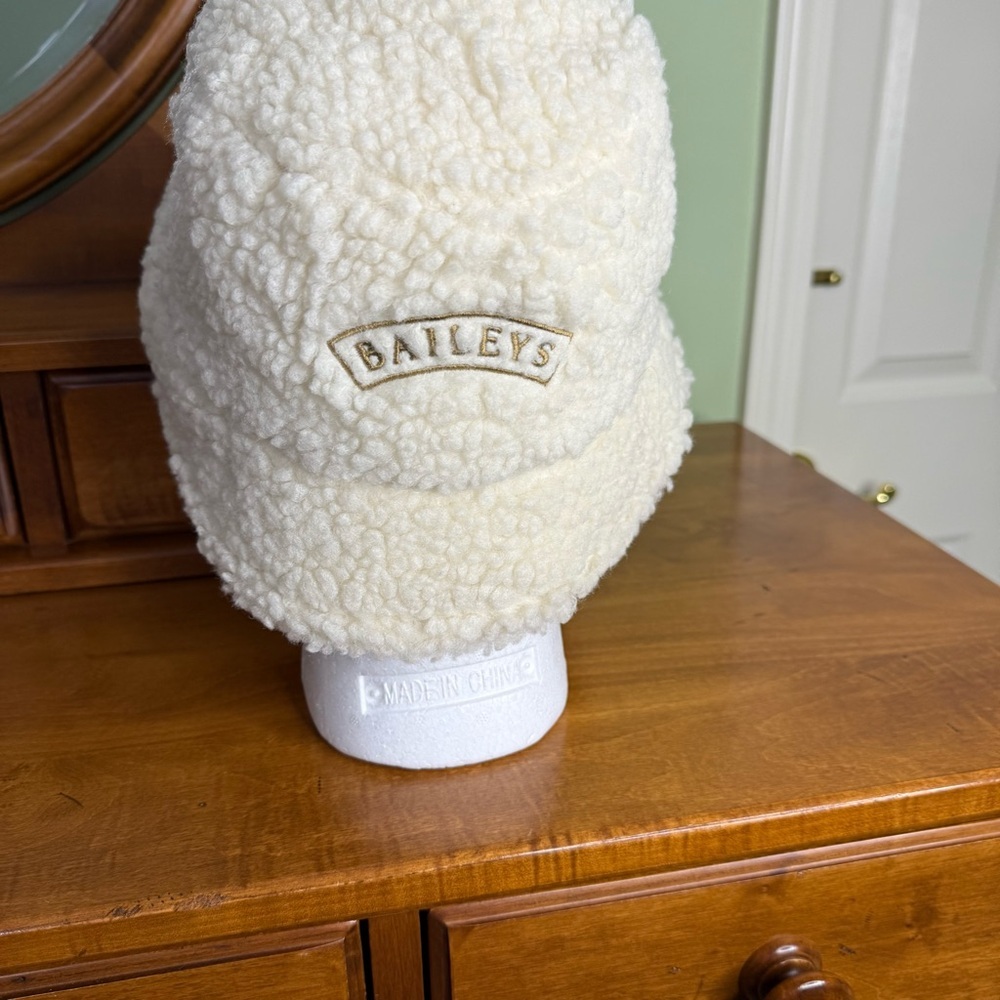 Baileys vintage shearling Sherpa bucket hat cream lining logo - Picture 8 of 11